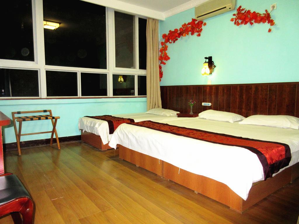 25°C Four Season Youth Hostel Csingtao Kültér fotó