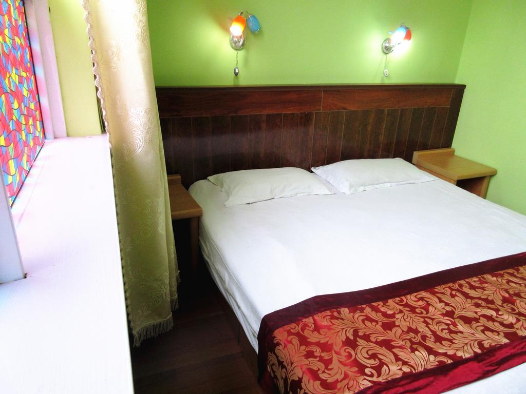 25°C Four Season Youth Hostel Csingtao Kültér fotó